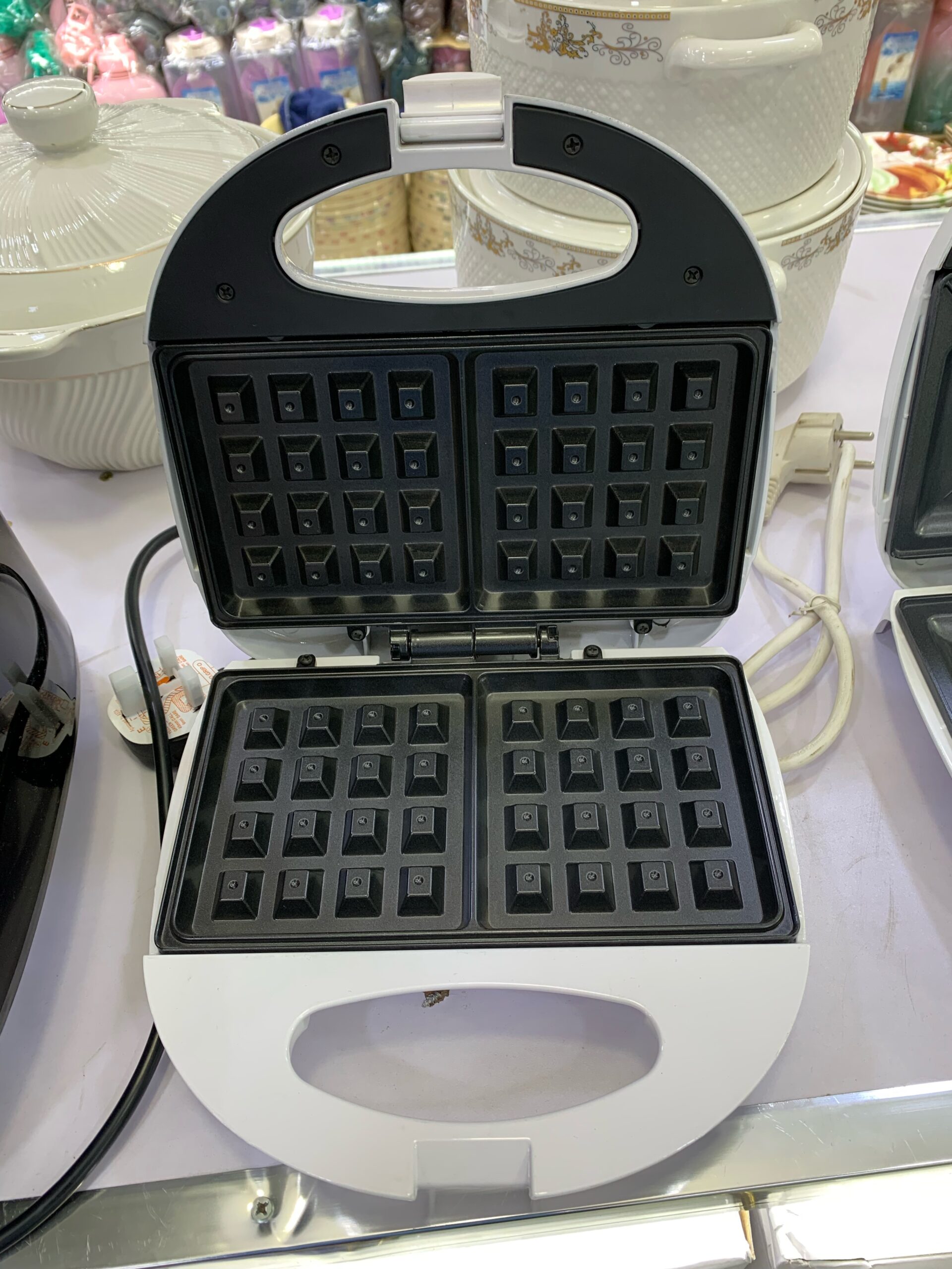 Waffle maker small size Robranmall